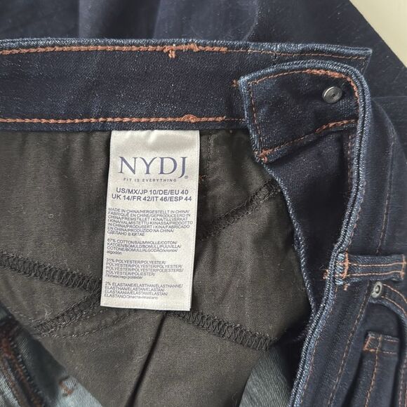 NWT NYDJ RELAXED SLENDER DARK WASH JEANS SIZE 10 LIFT TUCK MAGICAL - Picture 8 of 14
